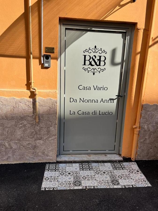 La Casa Di Lucio Bed & Breakfast Naples Exterior photo